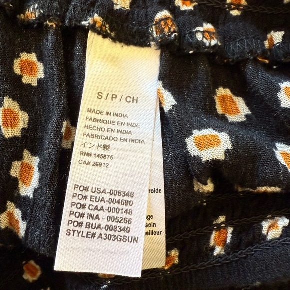 Amuse Society Print Pull On Pants in Size Small - Picture 5 of 6